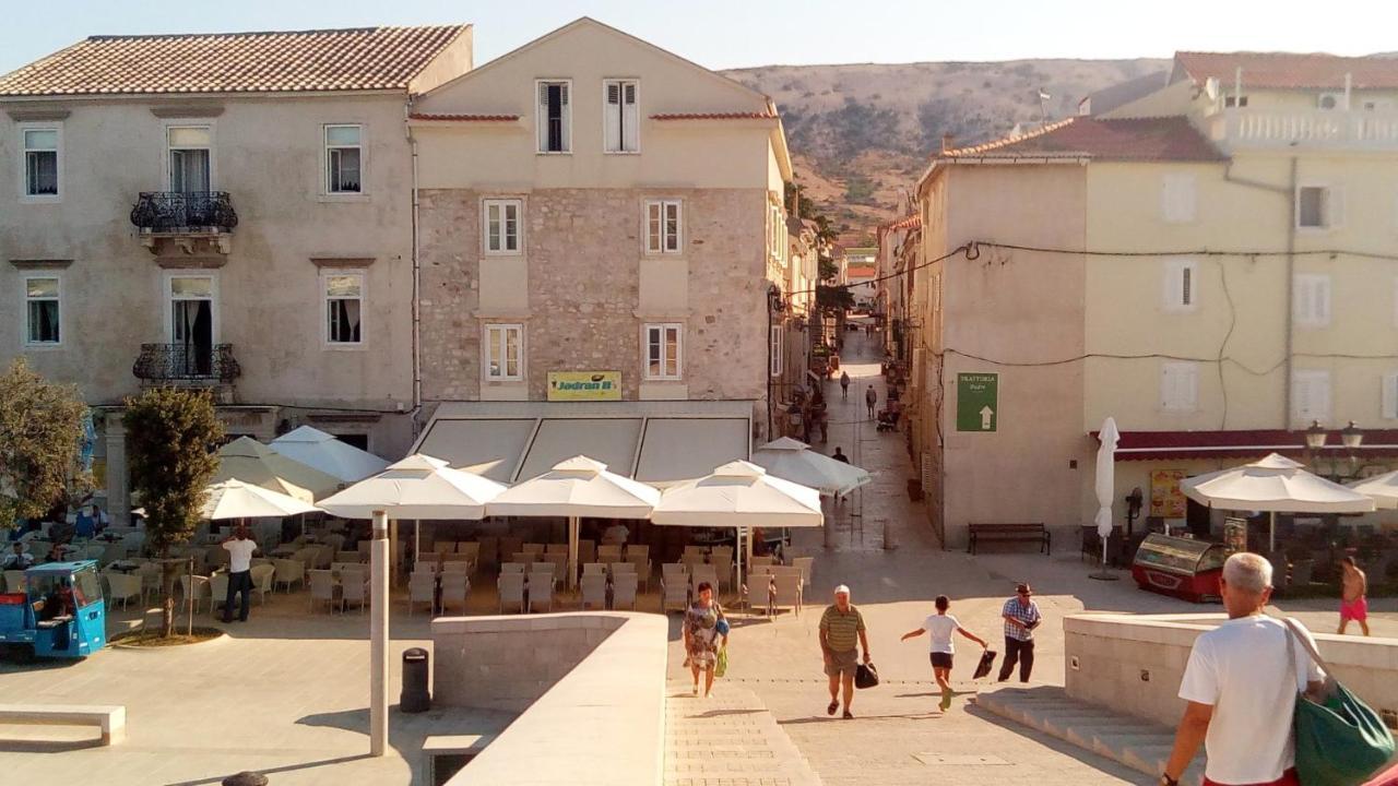 פג Apartment Pepo Pag מראה חיצוני תמונה