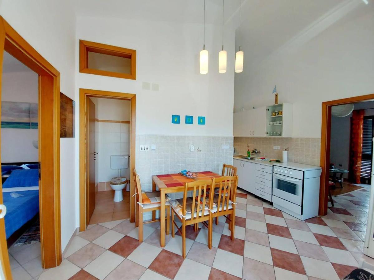 פג Apartment Pepo Pag מראה חיצוני תמונה