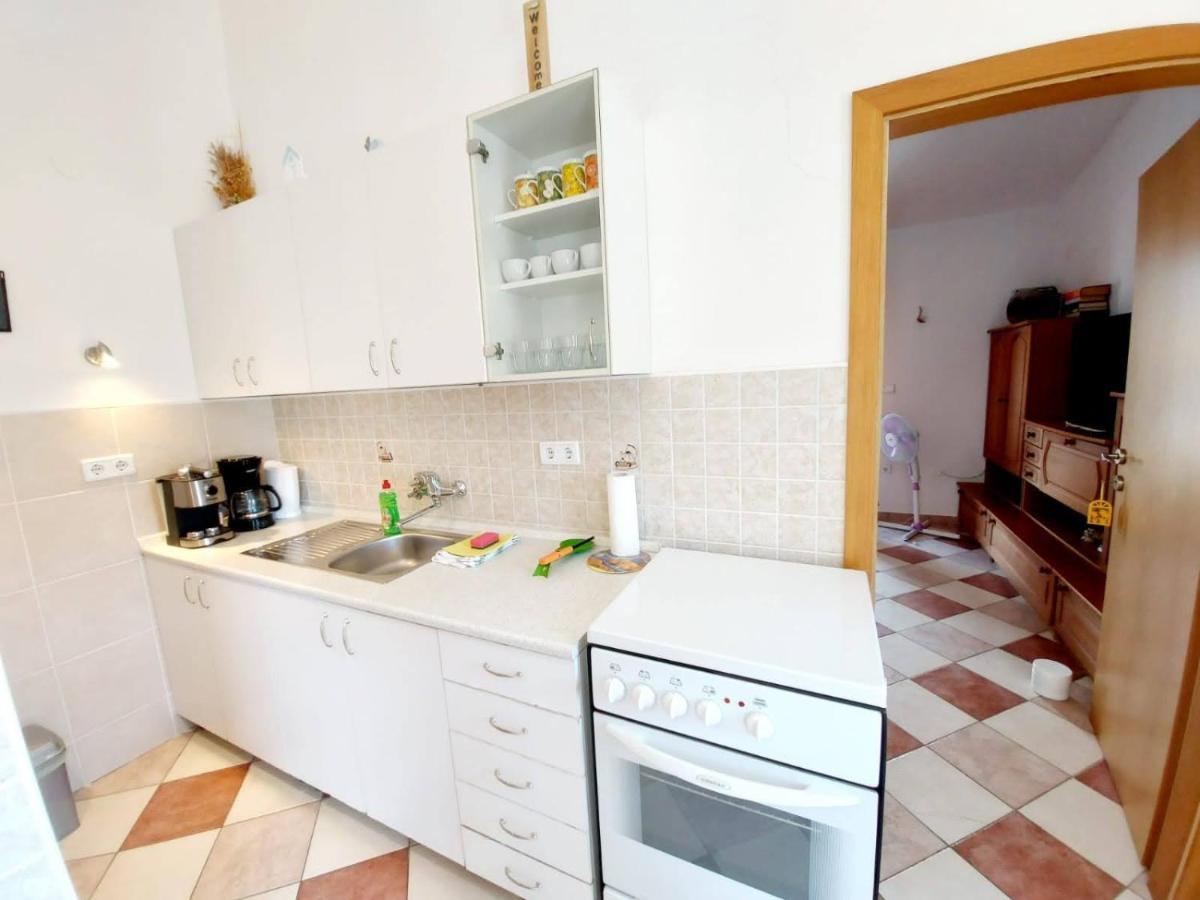 פג Apartment Pepo Pag מראה חיצוני תמונה