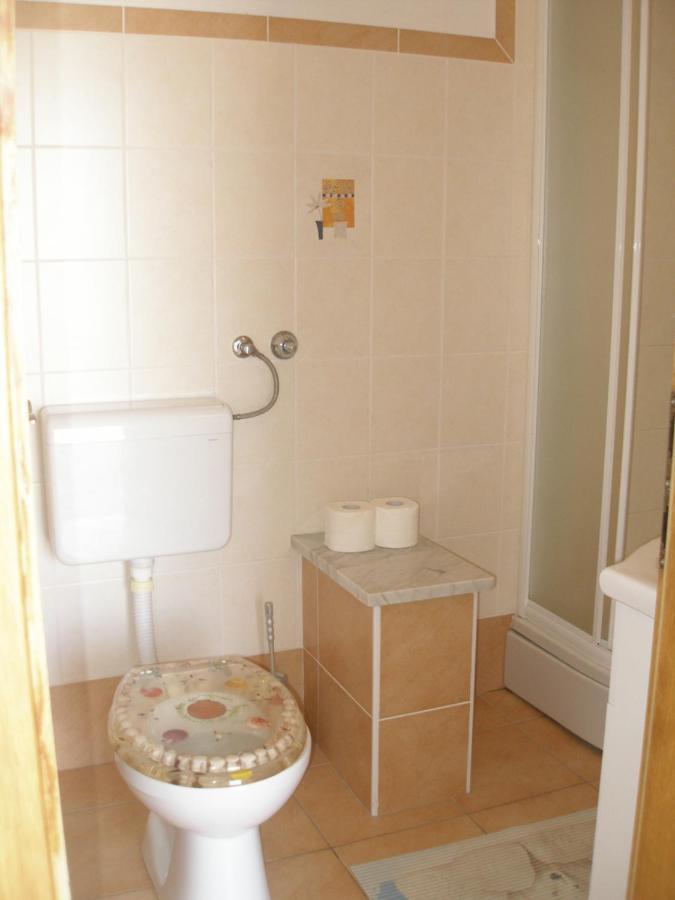 פג Apartment Pepo Pag מראה חיצוני תמונה