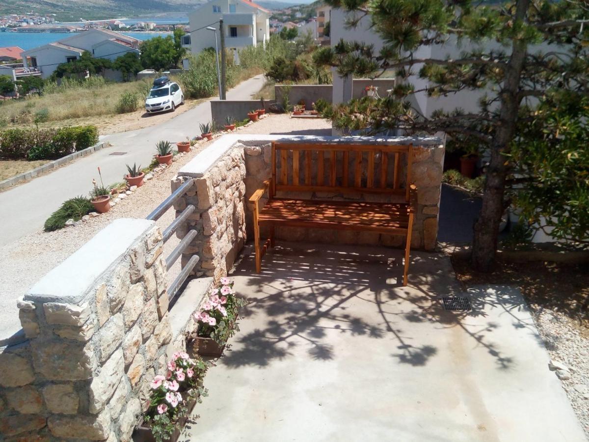 פג Apartment Pepo Pag מראה חיצוני תמונה